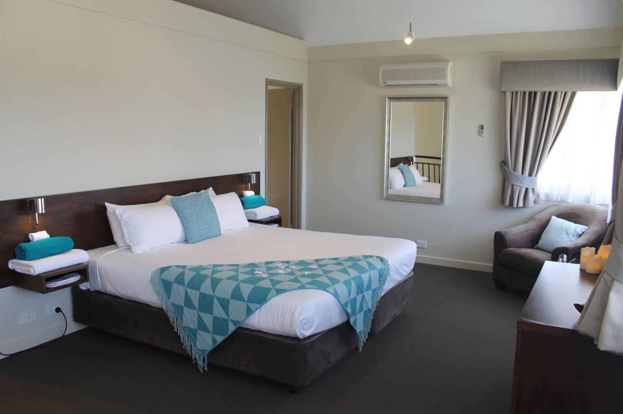 Mercure Bunbury Sanctuary Golf Resort Экстерьер фото